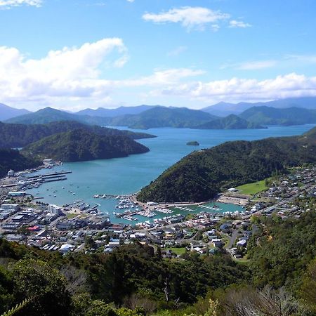 Close To Picton Town Экстерьер фото